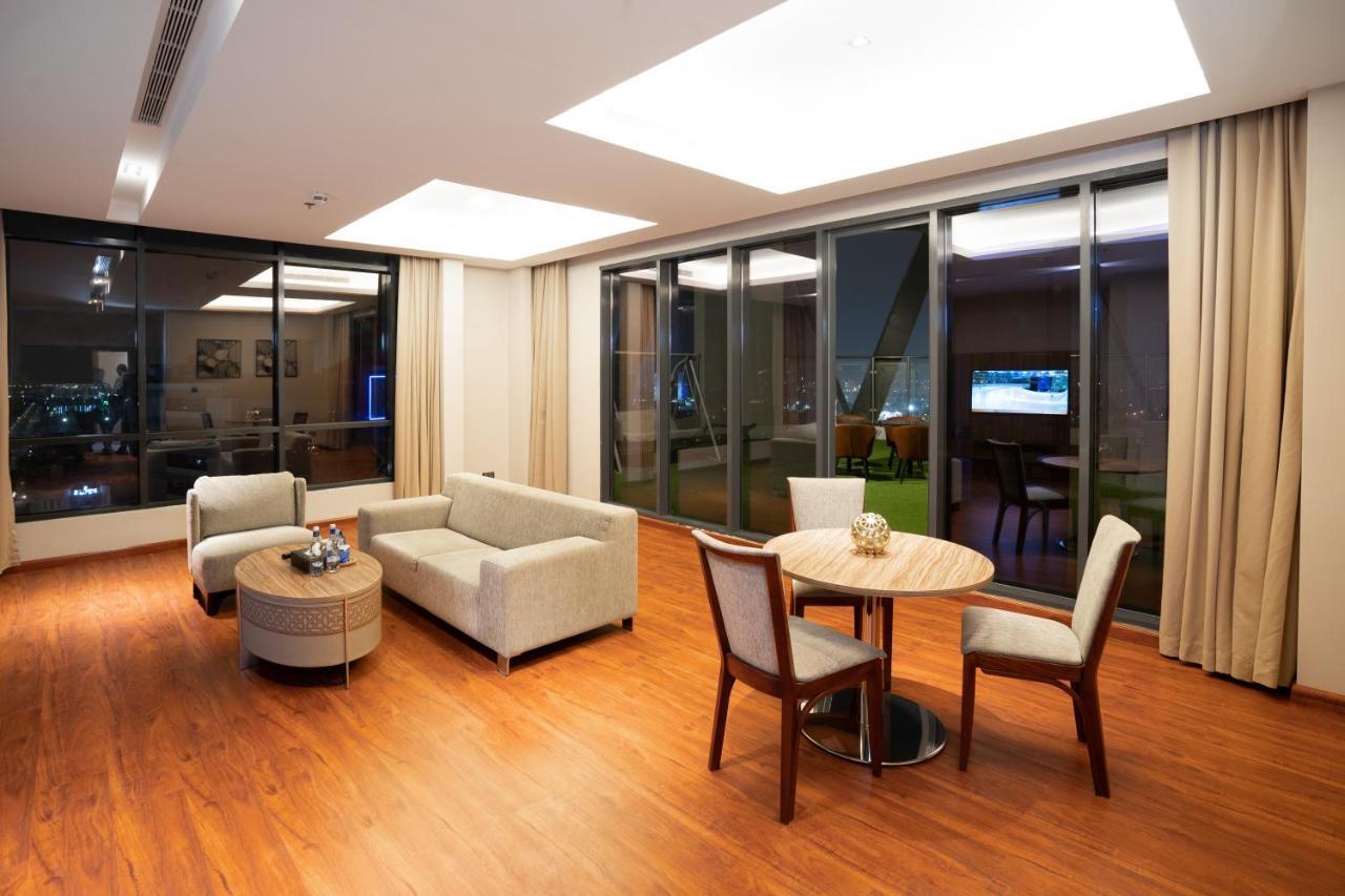 V Boutique Hotel Jeddah Exterior photo
