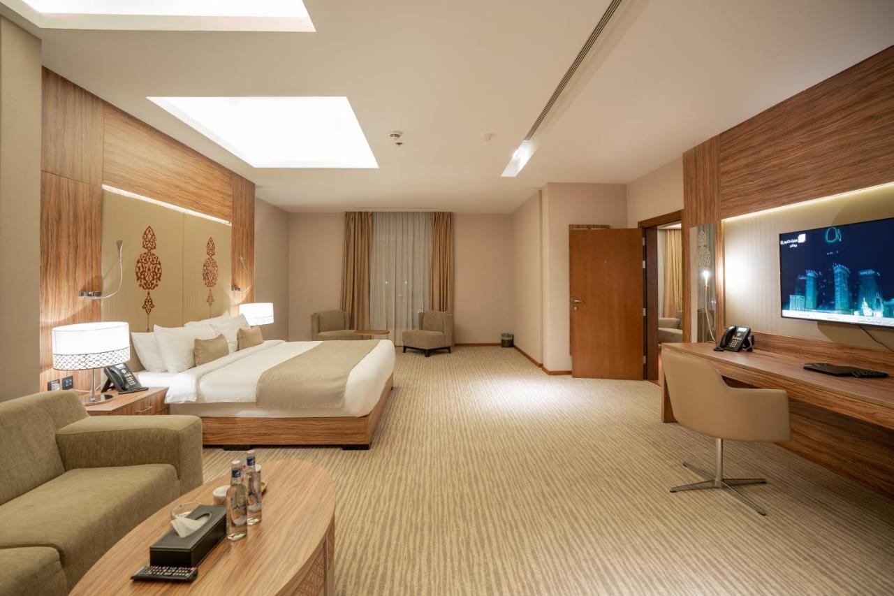 V Boutique Hotel Jeddah Exterior photo