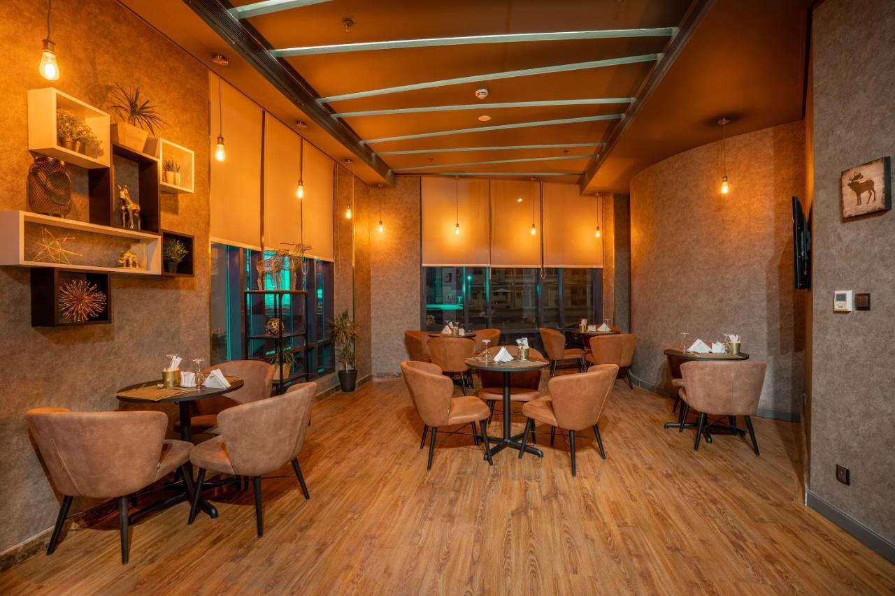 V Boutique Hotel Jeddah Exterior photo
